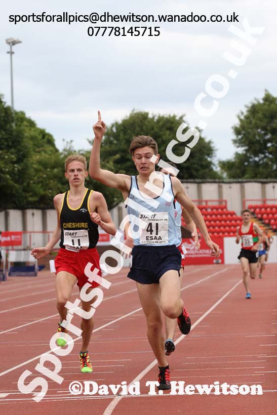 Senior boys 3000 metres, 2015 English Schools, Gateshead. Photo: David T. Hewitson/Sports for All Pics